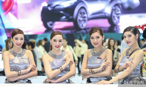 Người đẹp khoe dáng tại triển lãm ôtô lớn nhất Thái Lan (4)